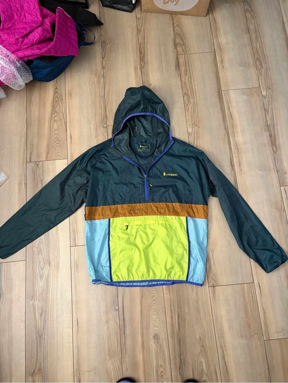 Cotopaxi Teca Technical Windbreaker Half Zip Pull Over Mens large Multicolor